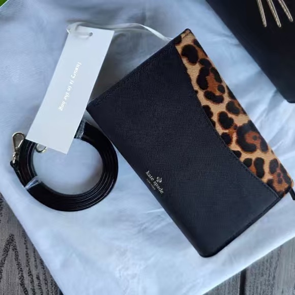 Kate Spade Black and Leopard Cat Tote with Wallet - Picture 6 of 9